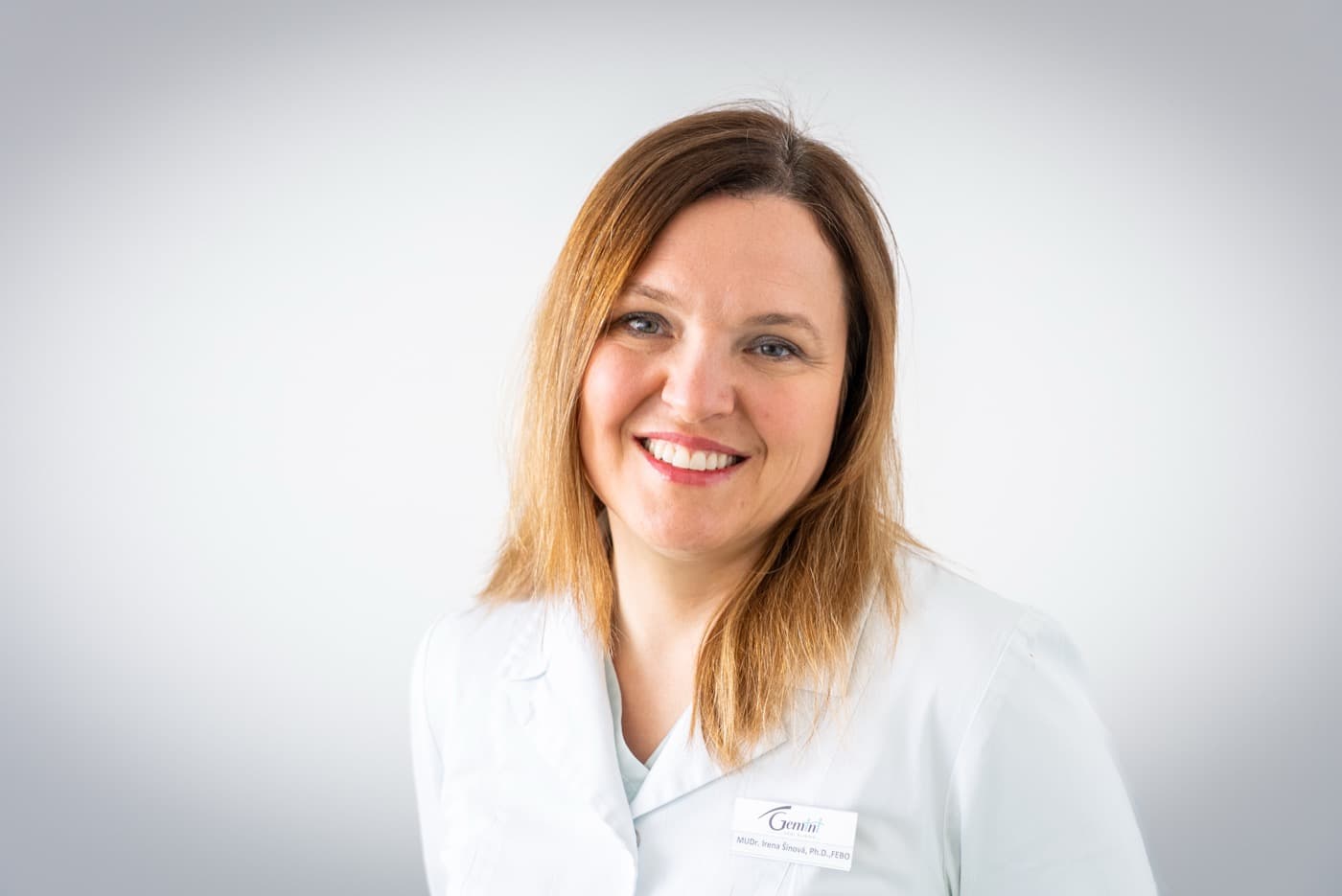 MUDr. Irena Šínová, Ph.D., FEBO